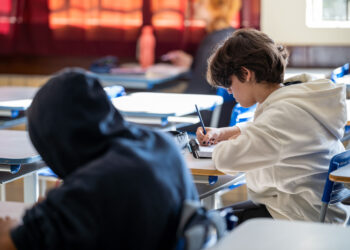 A duração da prova é 2h30 abrangendo todas as disciplinas e buscando saber o nível de aprendizado de todos os estudantes - Foto: Lucas Fermin/SEED