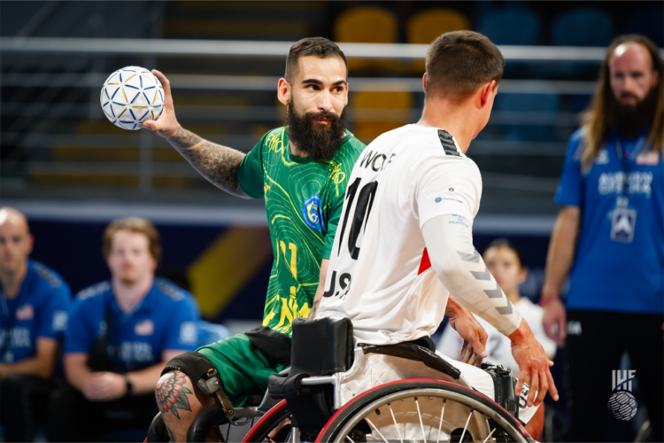 Brasil vai disputar o bronze contra a França neste sábado, às 11h - Foto: IHF