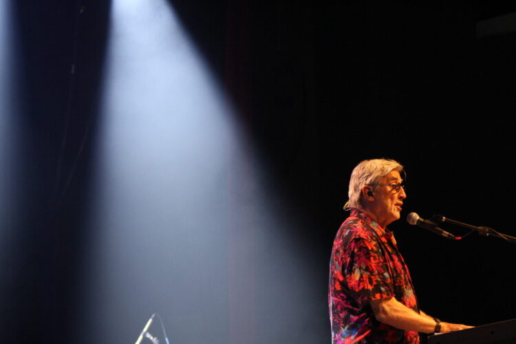 Ivan Lins, em show no Teatro Marista (Crédito: Cristiano Martinez)