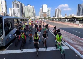 Evento 'pedalando contra a polio' 2023. No Brasil, o Rotary existe desde 1923 e conta com cerca de 2.400 clubes e mais de 50.000 rotarianos ativos em todas as regiões do país - Foto: Rotary