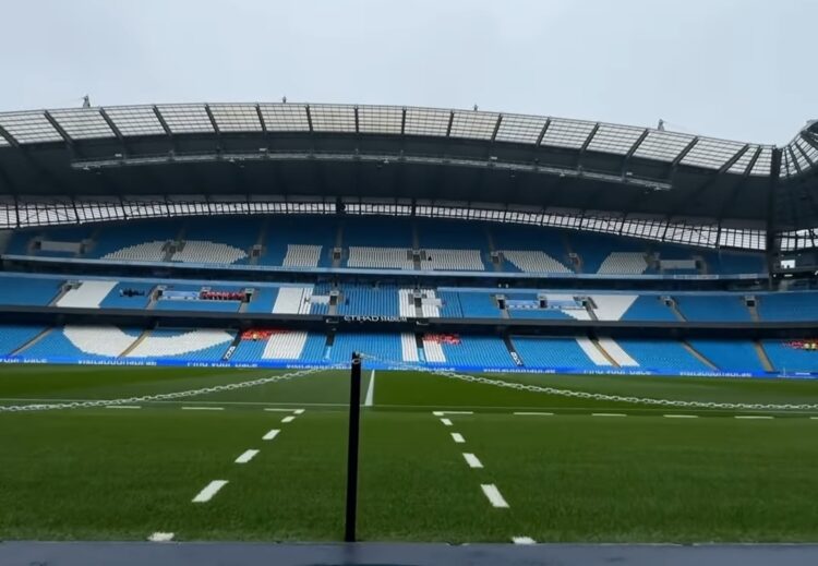 Manchester City vai em busca do quinto título seguido da Premier League contra o Arsenal que tem brigado pela liderança nas últimas temporadas - Foto: Reprodução