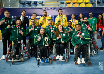 Delegação do Brasil foi composta por quatro atletas do Kings Maringá - Foto: IHF