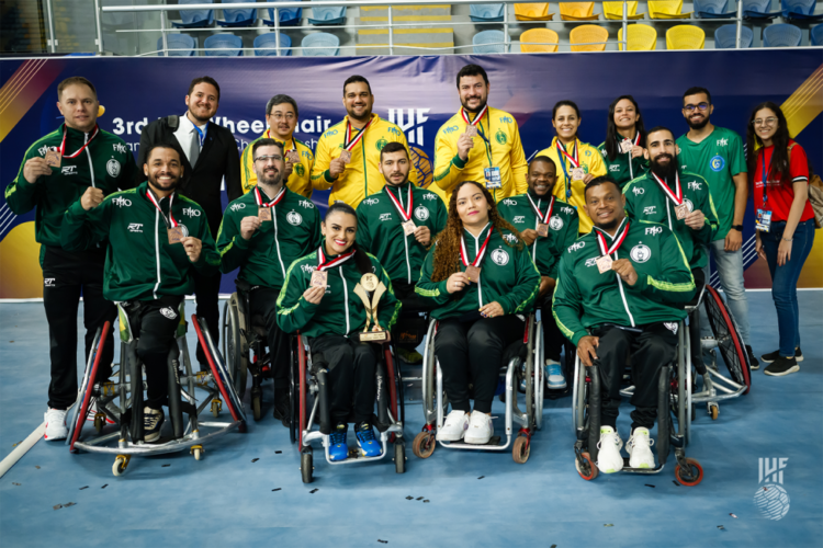 Delegação do Brasil foi composta por quatro atletas do Kings Maringá - Foto: IHF