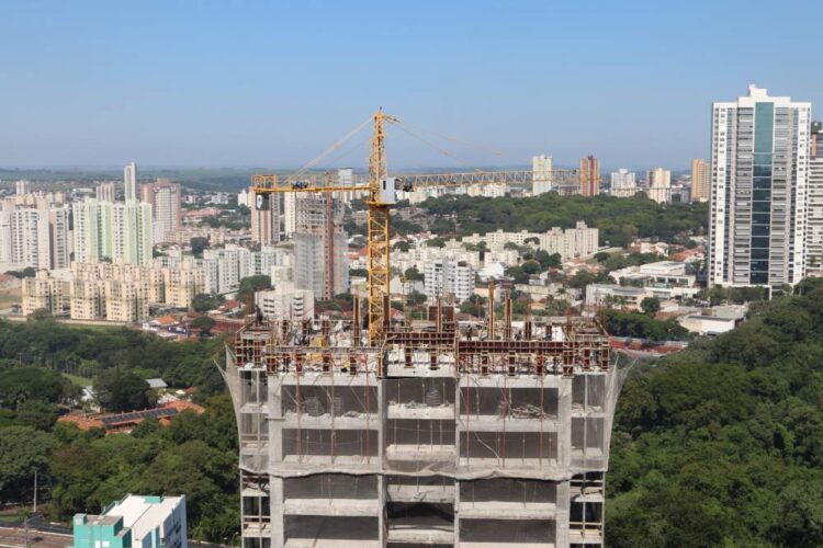 Mais de 10 mil apartamentos em construção em Maringá