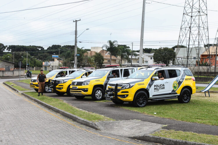 Policiamento vai ser reforçado nas proximidades de estabelecimentos que comercializam bebidas alcoólicas -  Foto: Geraldo Bubniak/AEN