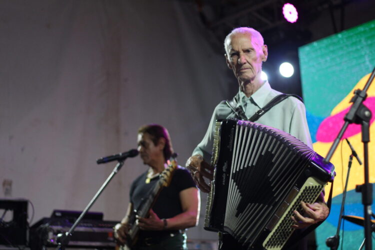 Acordeonista Tercílio Men tem 70 anos de carreira na música (Crédito: Cristiano Martinez)