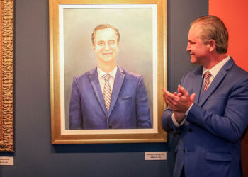 Retrato de Ulisses Maia na Galeria dos ex-Prefeitos de Maringá