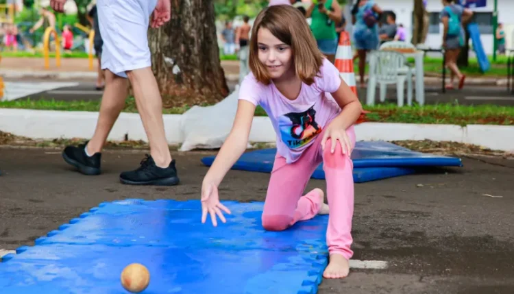 o evento gratuito (que chega a sua terceira edição) conta com ações recreativas, culturais e pedagógicas - Fábio Reina/Pref. de Maringá