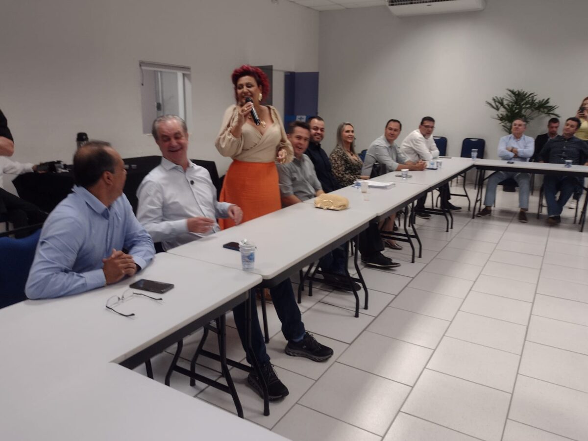 Prefeitos elegem diretorias da Amusep e CisAmusep