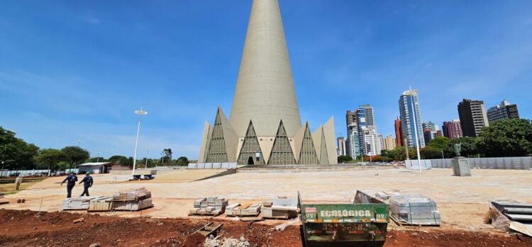 Andamento das obras do Eixo - Foto: Pref. de Maringá