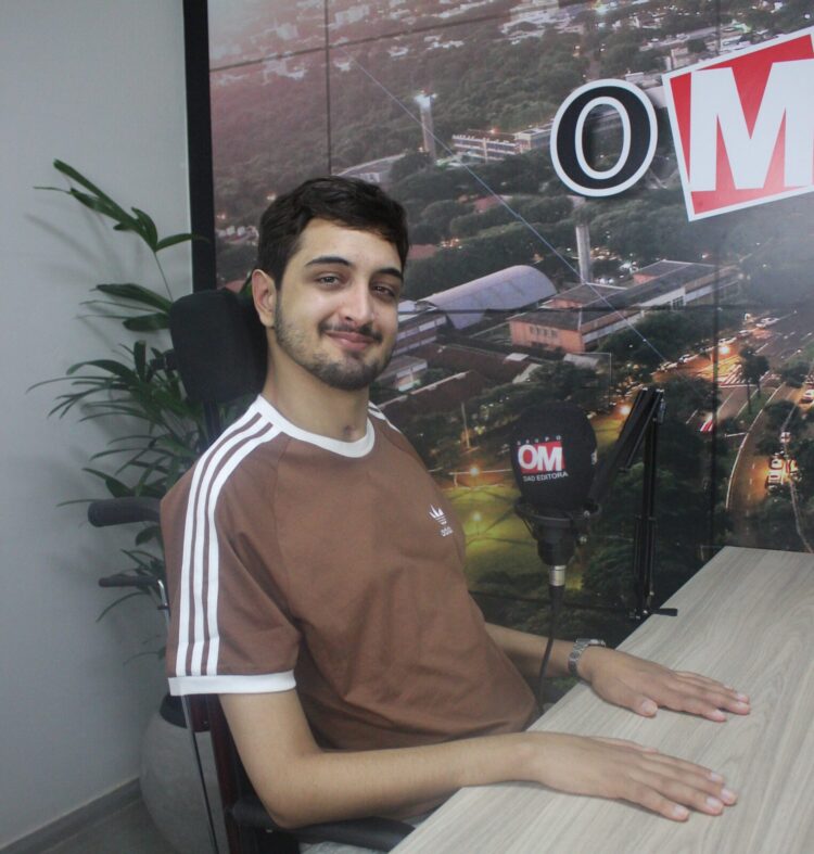 Pedro Marques vai precisar de ajuda para realizar tratamentos mais intensivos em Brasília a partir deste mês de janeiro e em breve vai abrir campanha para que todos possam de alguma forma ajudar no caso. - Foto: OM