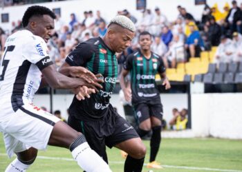 Operário vence o Maringá por 3 a 1 no encerramento da primeira fase do Paranaense