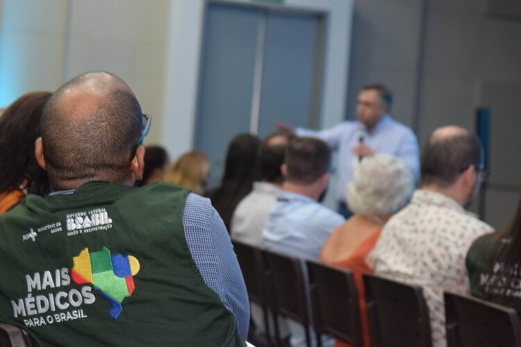 prazo para cidades aderirem ao mais médico termina sexta-feira