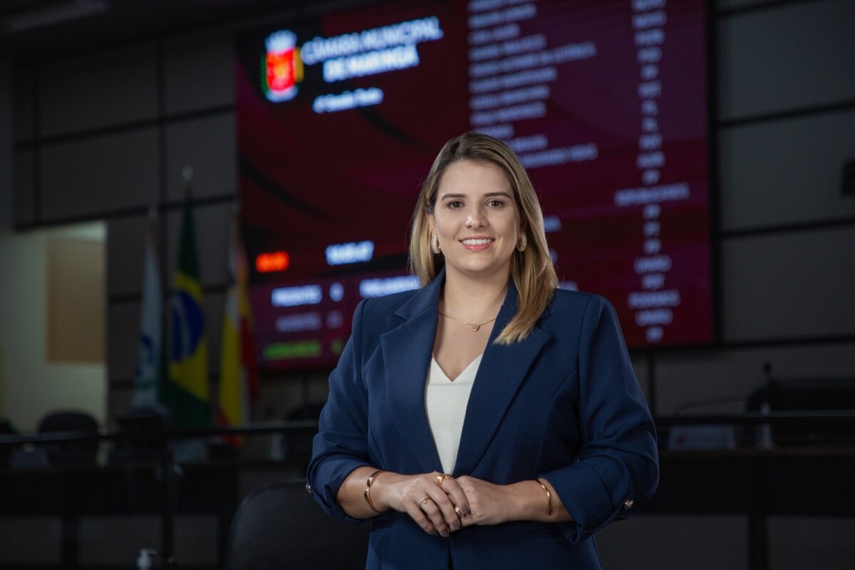 Majô Capdeboscq é a primeira mulher eleita para a presidência da Câmara de Maringá Foto: CMM