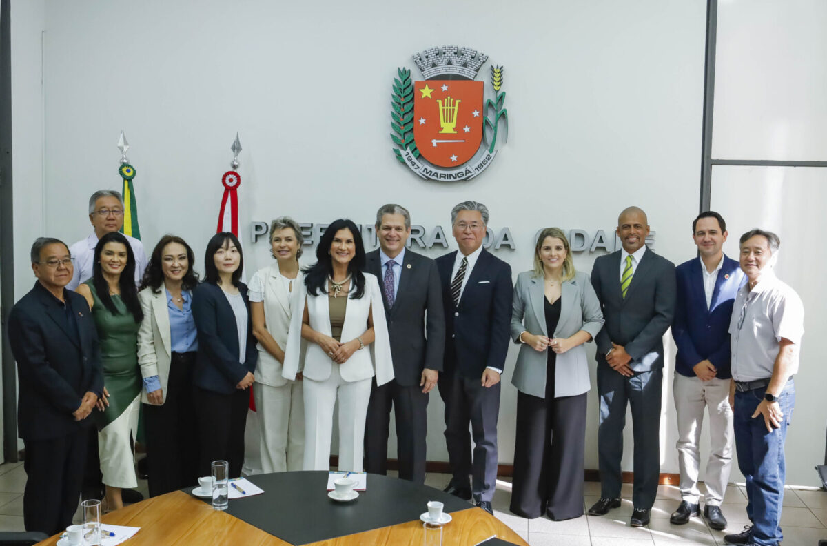 Cônsul-geral do Japão no Brasil visita Maringá