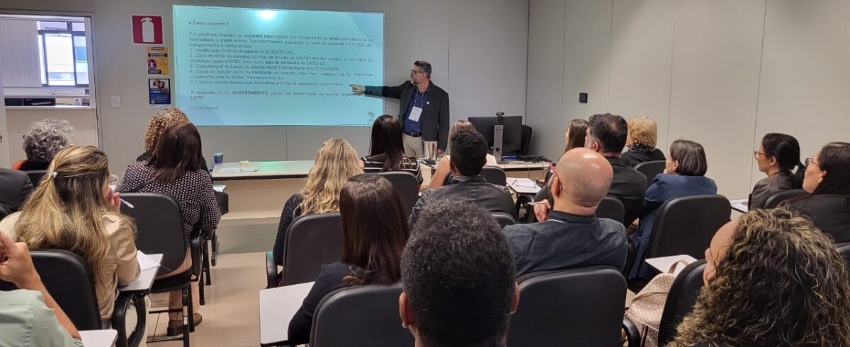 Ouvidor-Geral da prefeitura de Maringá faz palestra em seminário de ouvidorias