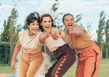 Teatro ao ar livre, gratuito e para todas as idades (Crédito: Lírica Aragão)