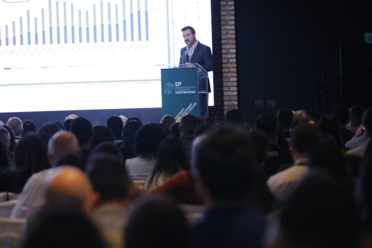Brasil mostra competência na defesa do seu sistema sanitário