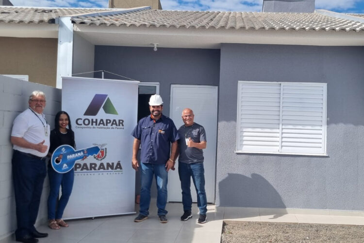 Famílias de Sarandi conquistam a casa própria