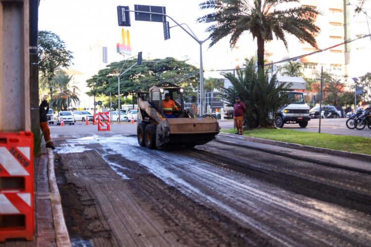Recapeamento de cruzamentos no Novo Centro de Maringá começa nesta segunda-feira