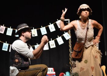 “Viagem em Cordel”, por Cia Trapos e Farrapos (Crédito: Luana Mara Radaelli)