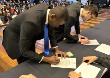 Paraná dá posse a 560 novos policiais civis