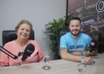 Eliana Palma e Marcelo Carvalho conversaram com a reportagem no estúdio do jornal. Crédito: Pamela Maria