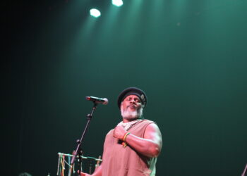 Ramon Lopes, o Mestre Negoativo, é capoeirista, ativista cultural e pesquisador das tradições afro-mineiras de origem banto (Crédito: Cristiano Martinez)