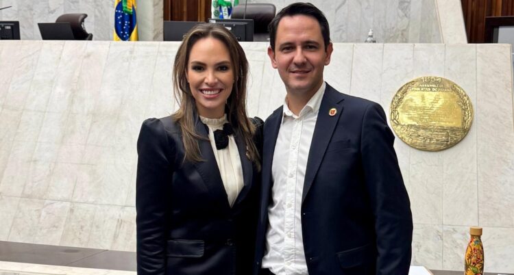 Deputada Maria Victoria garante recursos para a Flim 2025