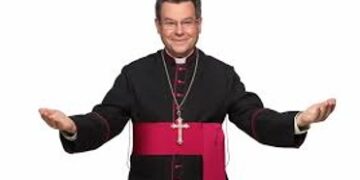 Dom Frei Severino Clasen, OFM
Arcebispo de Maringá