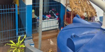 Escola desenvolve projeto de cistena sustentável
