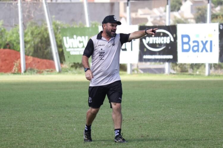 Crédito: João Victor Bulhak/Galo Maringá.