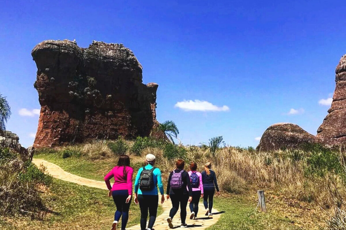 O programa Viajantes + Seguras quer melhorar as condições de segurança para turistas mulheres