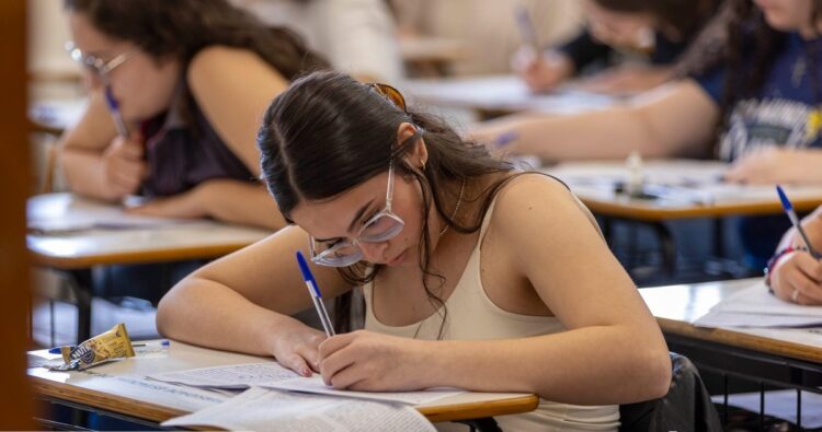 As provas do PAS da UEM acontecem no campus sede, em Maringá, e em outras 10 cidades