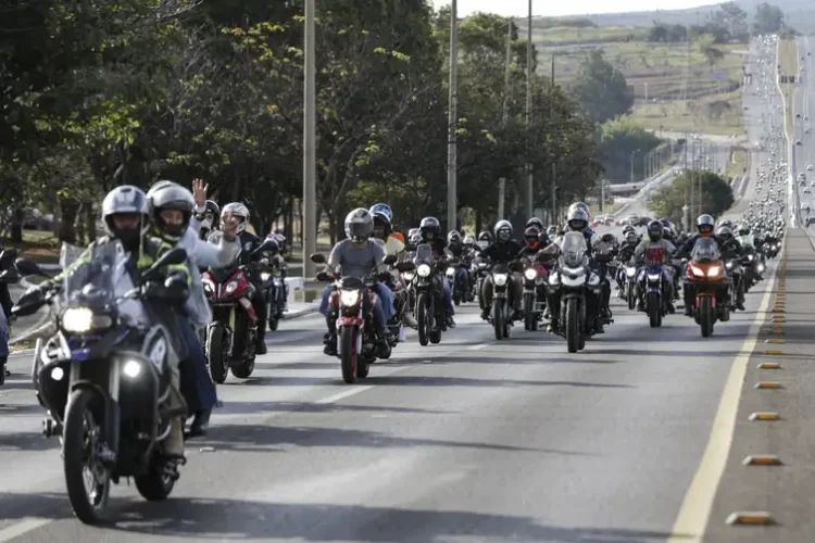 Moradores antigos de Munhoz de Mello se reencontram na festa dos 70 anos da cidade