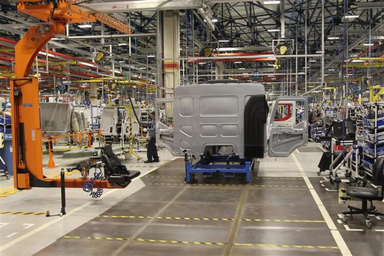 Com foco em inovação e capacitação, setor automotivo se prepara para os novos desafios da mobilidade e da transição energética