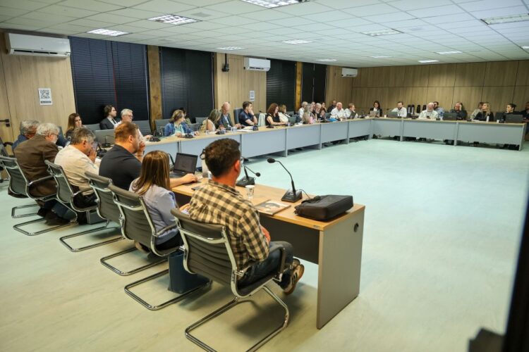 Saneamento rural está em discussão entre o Banco Mundial e o governo do Paraná