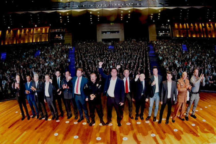 Segurança pública do Paraná é reforçada com 555 novos policiais civis