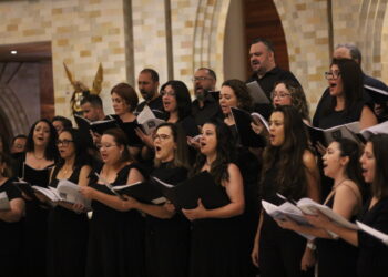 Apresentação uniu o Coral UniCesumar e o Cobra Coral (Crédito: Cristiano Martinez)