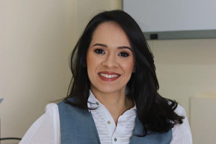 Sueny Munarin, organizadora de evento Dor Não é Normal: evento em Maringá reúne pacientes e especialistas para falar sobre dor crônica e doenças autoimunes