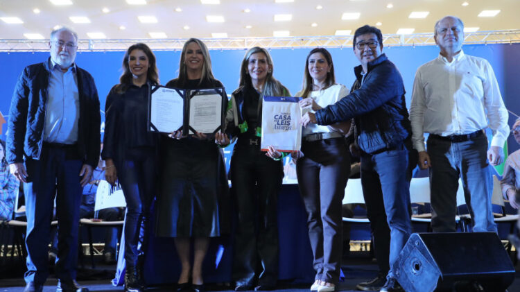 Deputados recebem mais de 130 solicitações durante sessão itinerante em Astorga