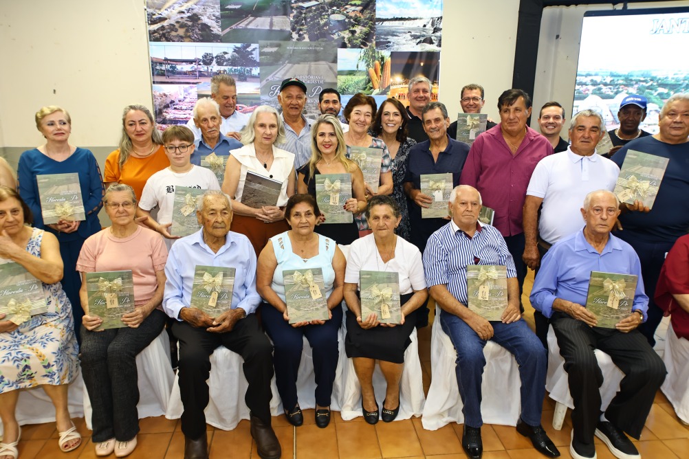 livro elaborado pela Secretaria de Educação e Cultura, deu voz aos pioneiros   Foto: 
