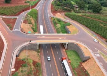 Governador entrega obra de viaduto na PR-444, em Mandaguari