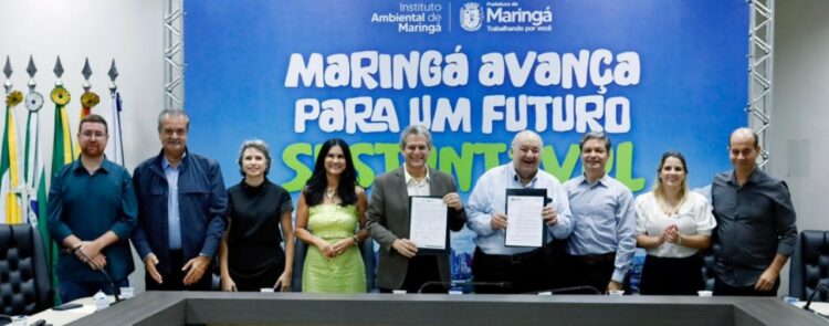 Edital do programa Maringá Lixo Zero é lançado com a presença de Rafael Greca