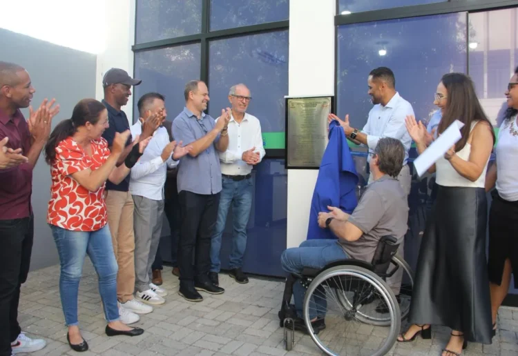 Mandaguaçu inaugura novas instalações da agência do trabalhador