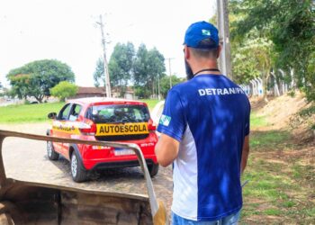 Detran do Paraná avisa que vai acabar com a exigência de baliza para retirar carteira de motorista