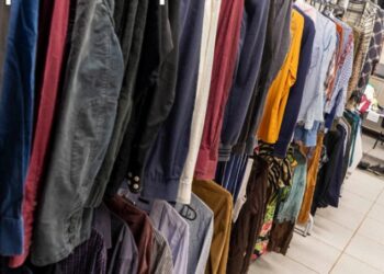 UEM realiza nova edição do Cabide Universitário, projeto solidário