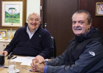 Greca em Maringá para lançamento de edital do programa Lixo Zero