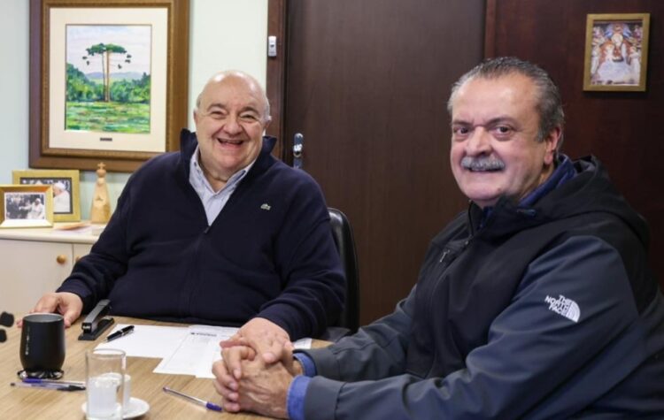 Greca em Maringá para lançamento de edital do programa Lixo Zero