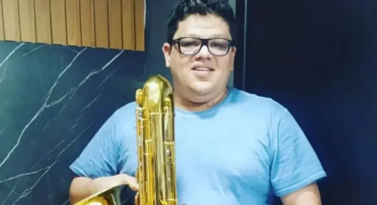 Músico Regimar Souza, Maestro da Banda Sinfônica de Palotina, morre ao levar choque elétrico